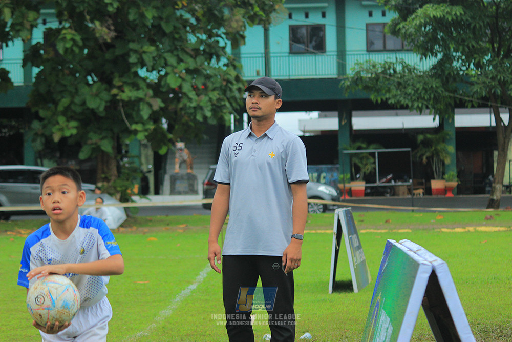 ijl u11 110126 brazillian ss senayan vs asia football school