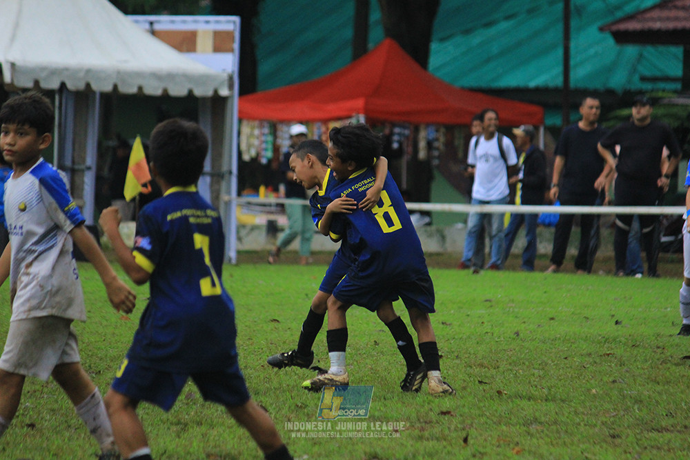 ijl u11 110126 brazillian ss senayan vs asia football school