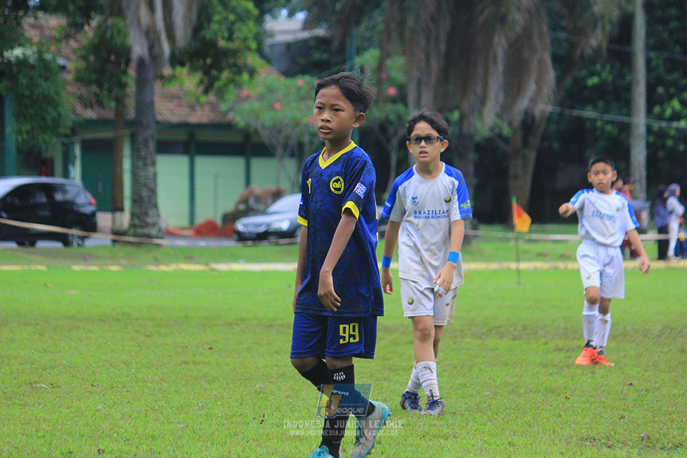 ijl u11 110126 brazillian ss senayan vs asia football school