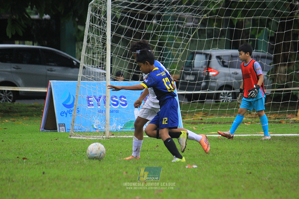 ijl u11 110126 brazillian ss senayan vs asia football school