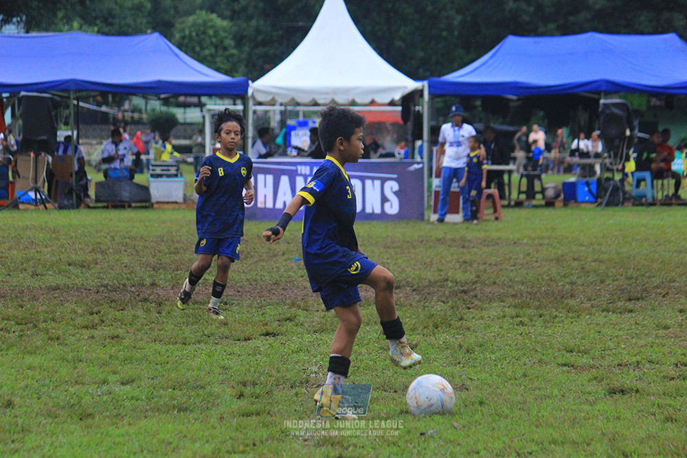 ijl u11 110126 brazillian ss senayan vs asia football school