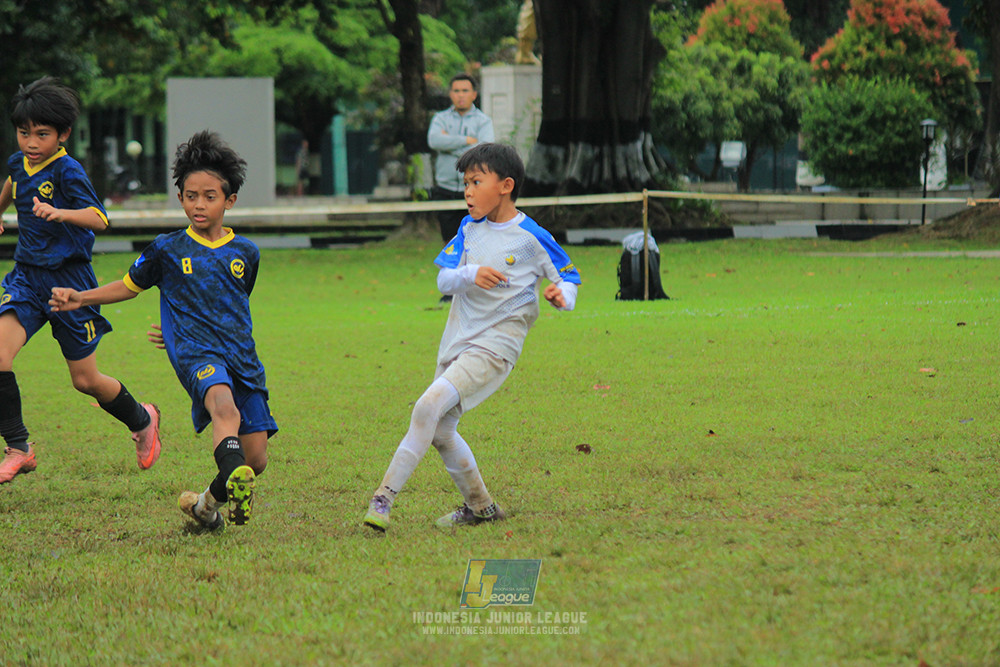 ijl u11 110126 brazillian ss senayan vs asia football school