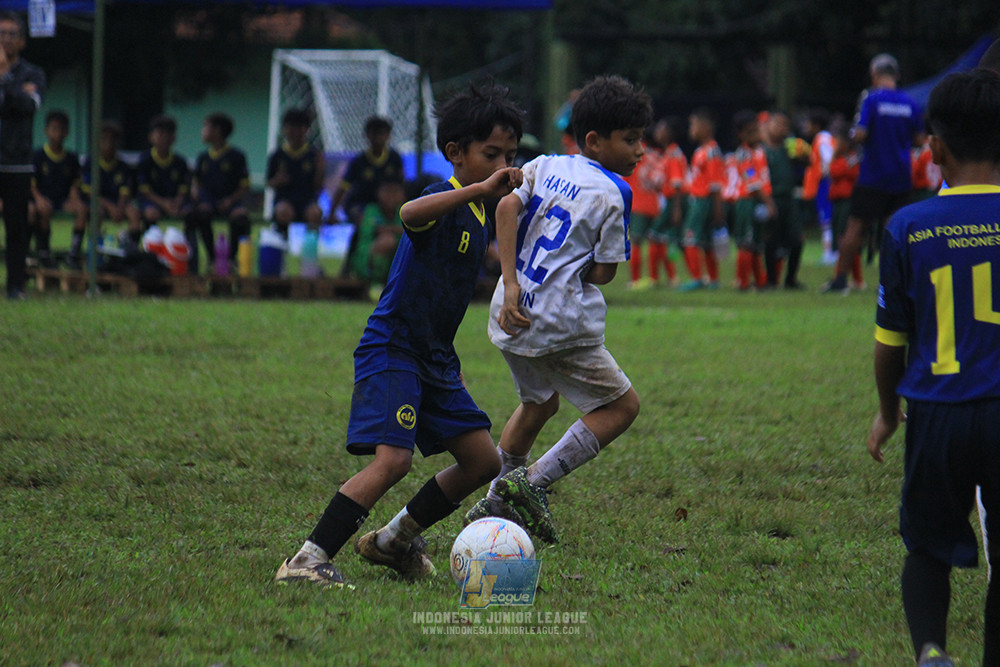 ijl u11 110126 brazillian ss senayan vs asia football school