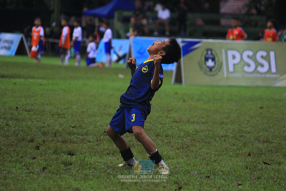 ijl u11 110126 brazillian ss senayan vs asia football school