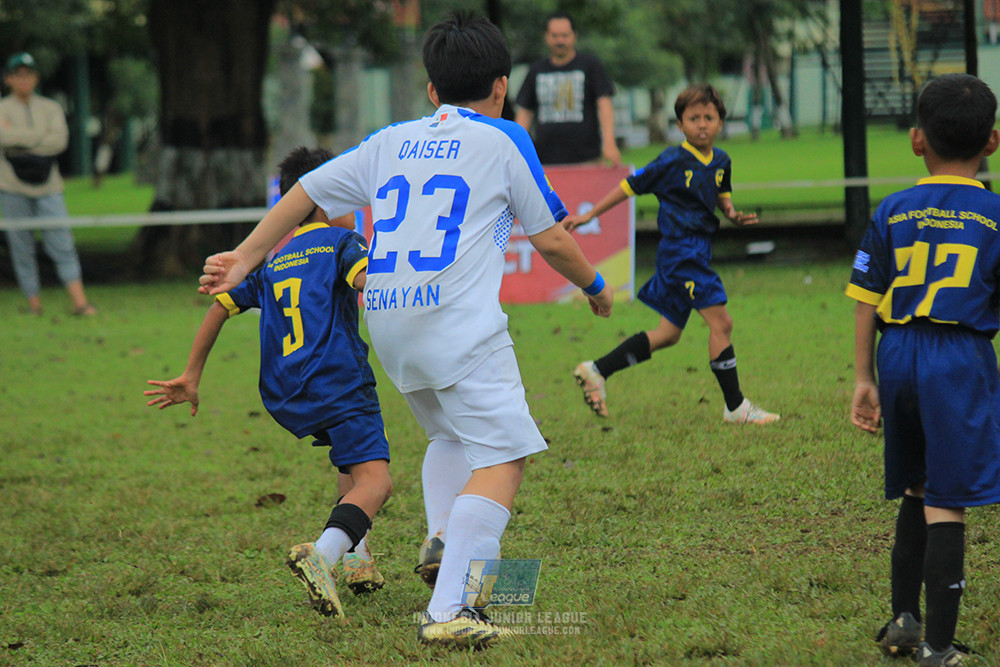 ijl u11 110126 brazillian ss senayan vs asia football school