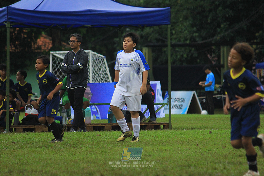 ijl u11 110126 brazillian ss senayan vs asia football school