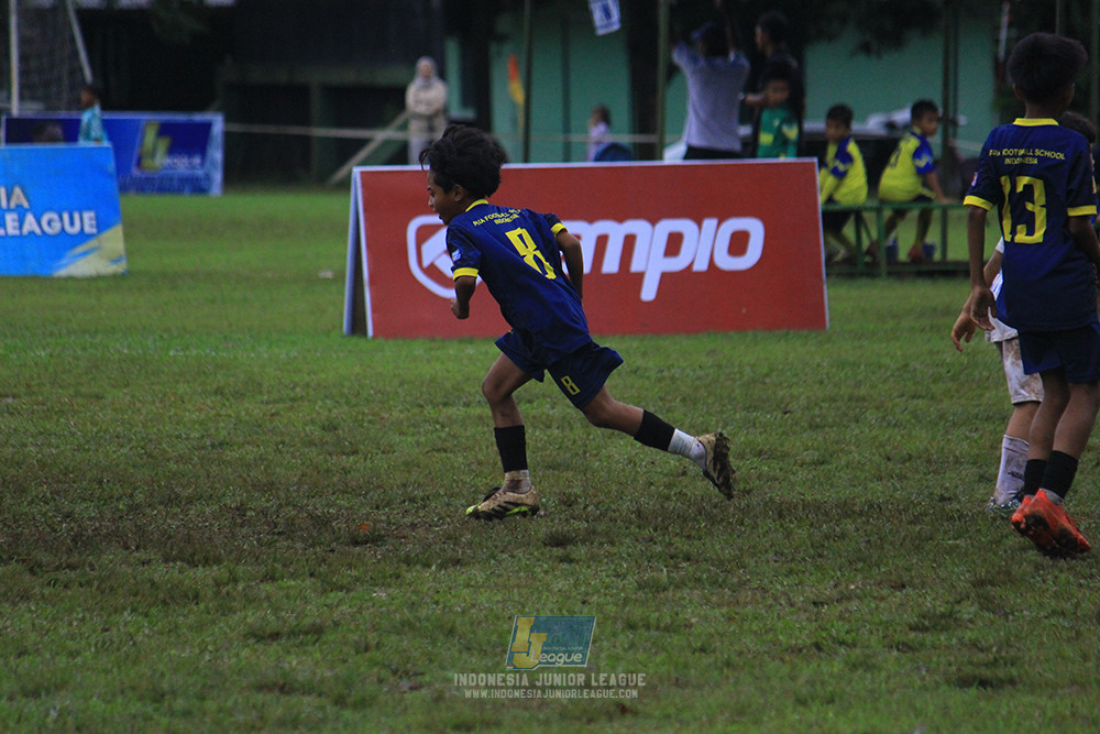 ijl u11 110126 brazillian ss senayan vs asia football school