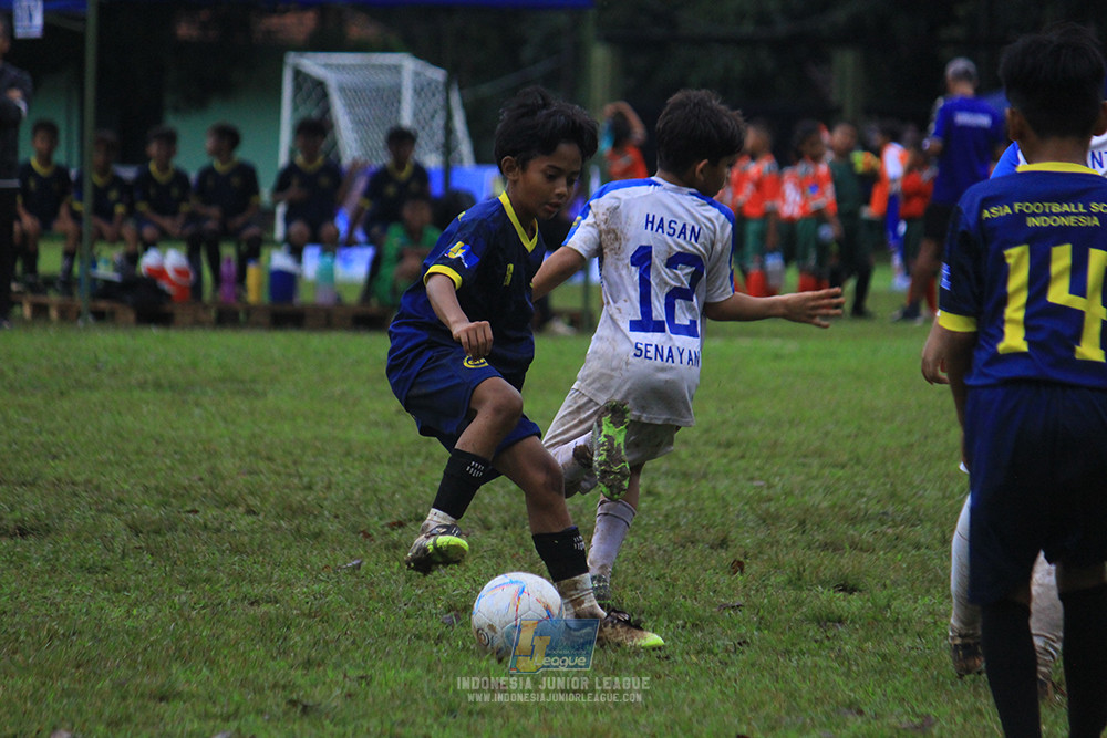 ijl u11 110126 brazillian ss senayan vs asia football school