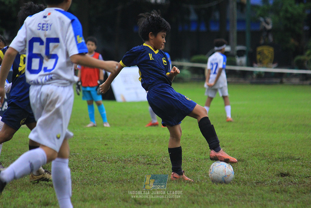 ijl u11 110126 brazillian ss senayan vs asia football school