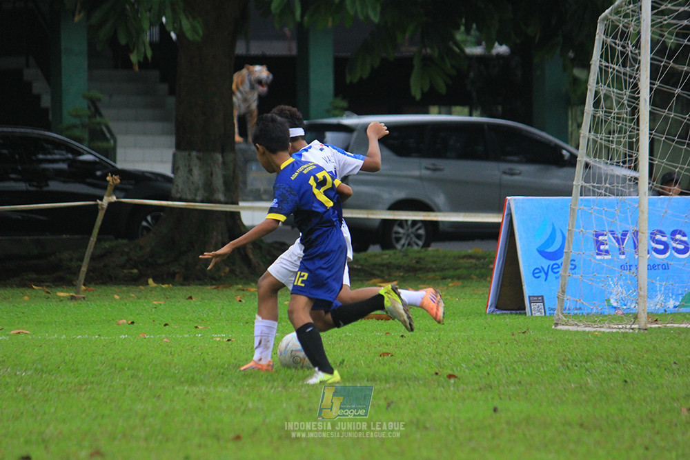 ijl u11 110126 brazillian ss senayan vs asia football school
