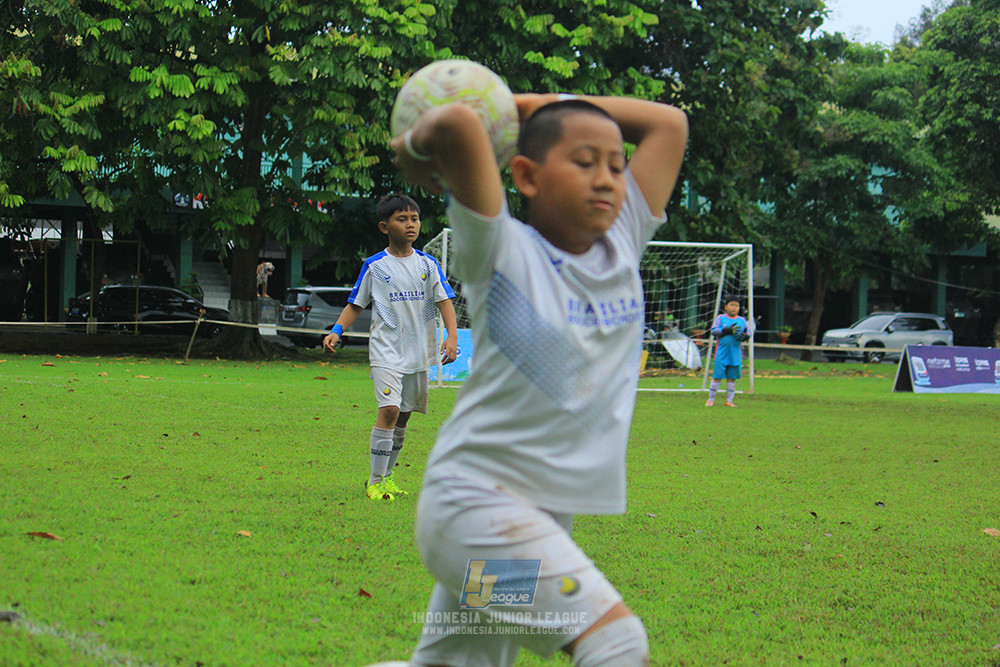 ijl u11 110126 brazillian ss senayan vs asia football school
