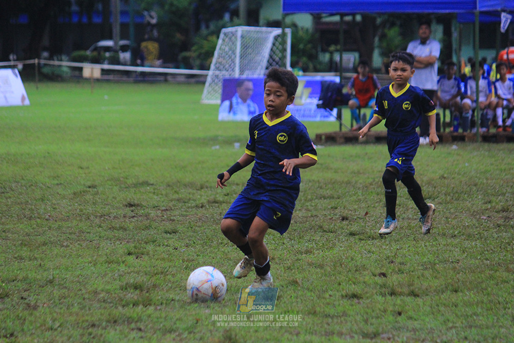 ijl u11 110126 brazillian ss senayan vs asia football school