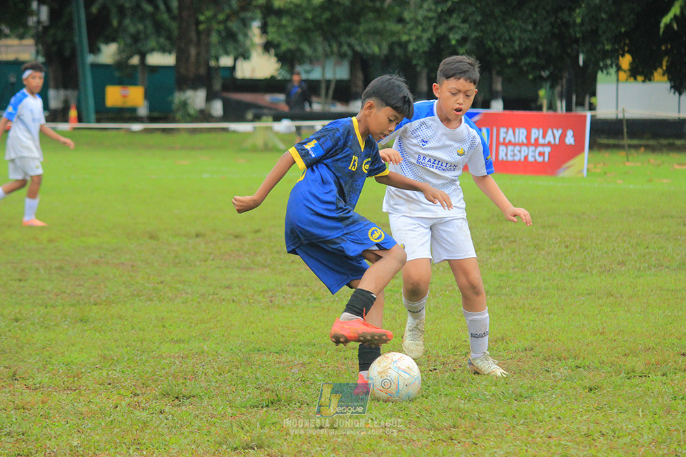ijl u11 110126 brazillian ss senayan vs asia football school