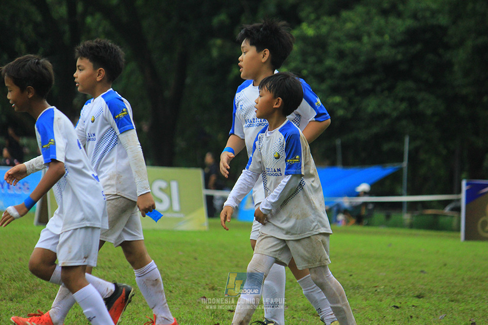 ijl u11 110126 brazillian ss senayan vs asia football school