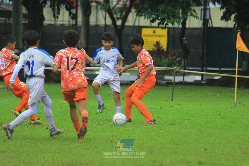 ijl u11 110126 soccer future lab cijantung vs brazillian ss senayan