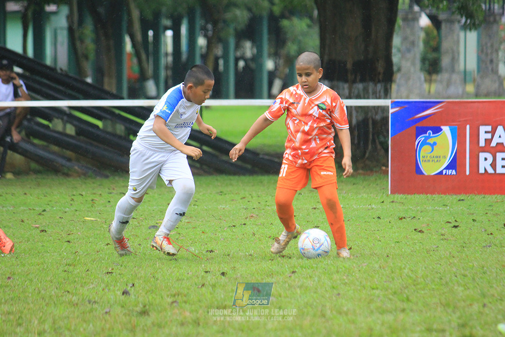 ijl u11 110126 soccer future lab cijantung vs brazillian ss senayan