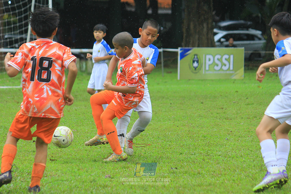 ijl u11 110126 soccer future lab cijantung vs brazillian ss senayan