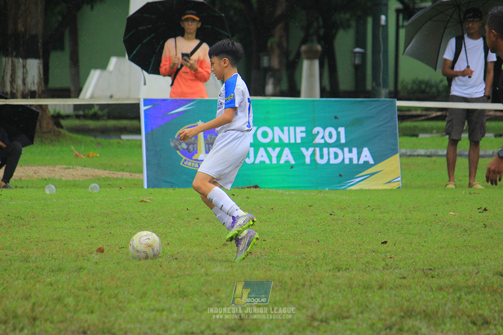 ijl u11 110126 soccer future lab cijantung vs brazillian ss senayan