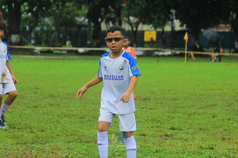 ijl u11 110126 soccer future lab cijantung vs brazillian ss senayan