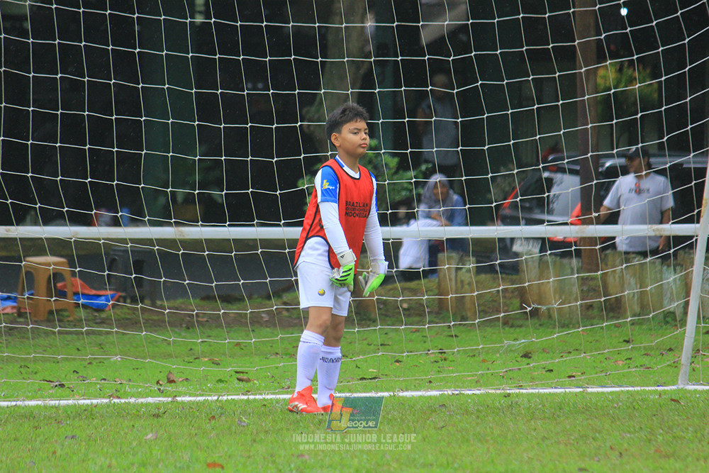 ijl u11 110126 soccer future lab cijantung vs brazillian ss senayan