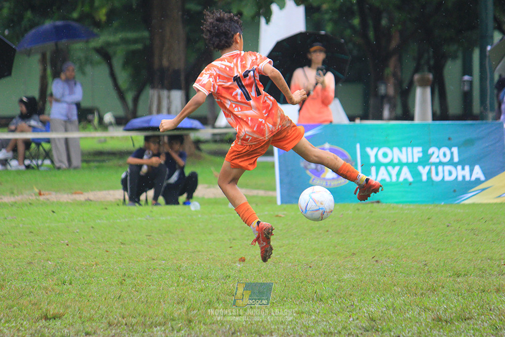 ijl u11 110126 soccer future lab cijantung vs brazillian ss senayan