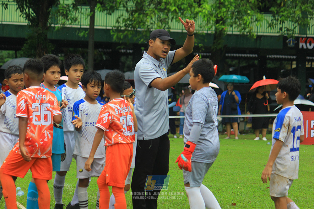 ijl u11 110126 soccer future lab cijantung vs brazillian ss senayan