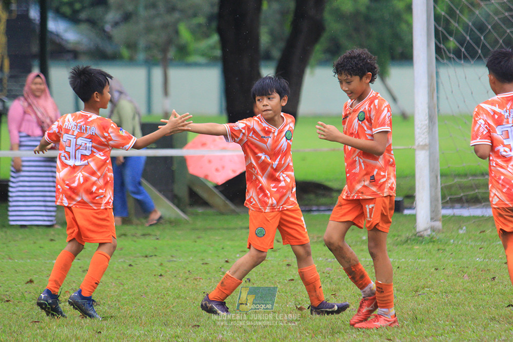ijl u11 110126 soccer future lab cijantung vs brazillian ss senayan