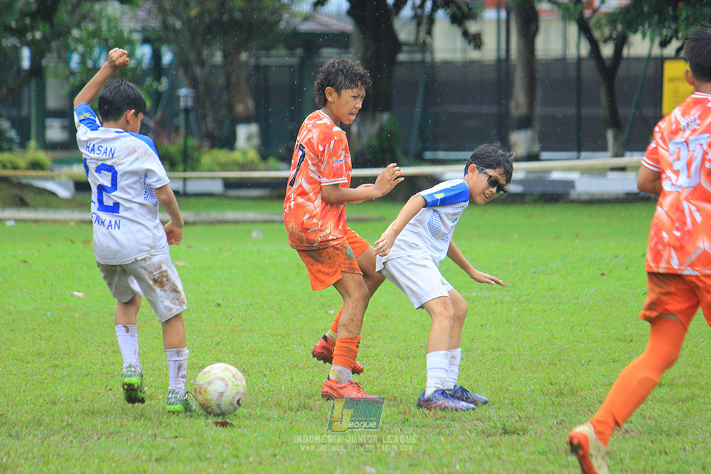 ijl u11 110126 soccer future lab cijantung vs brazillian ss senayan