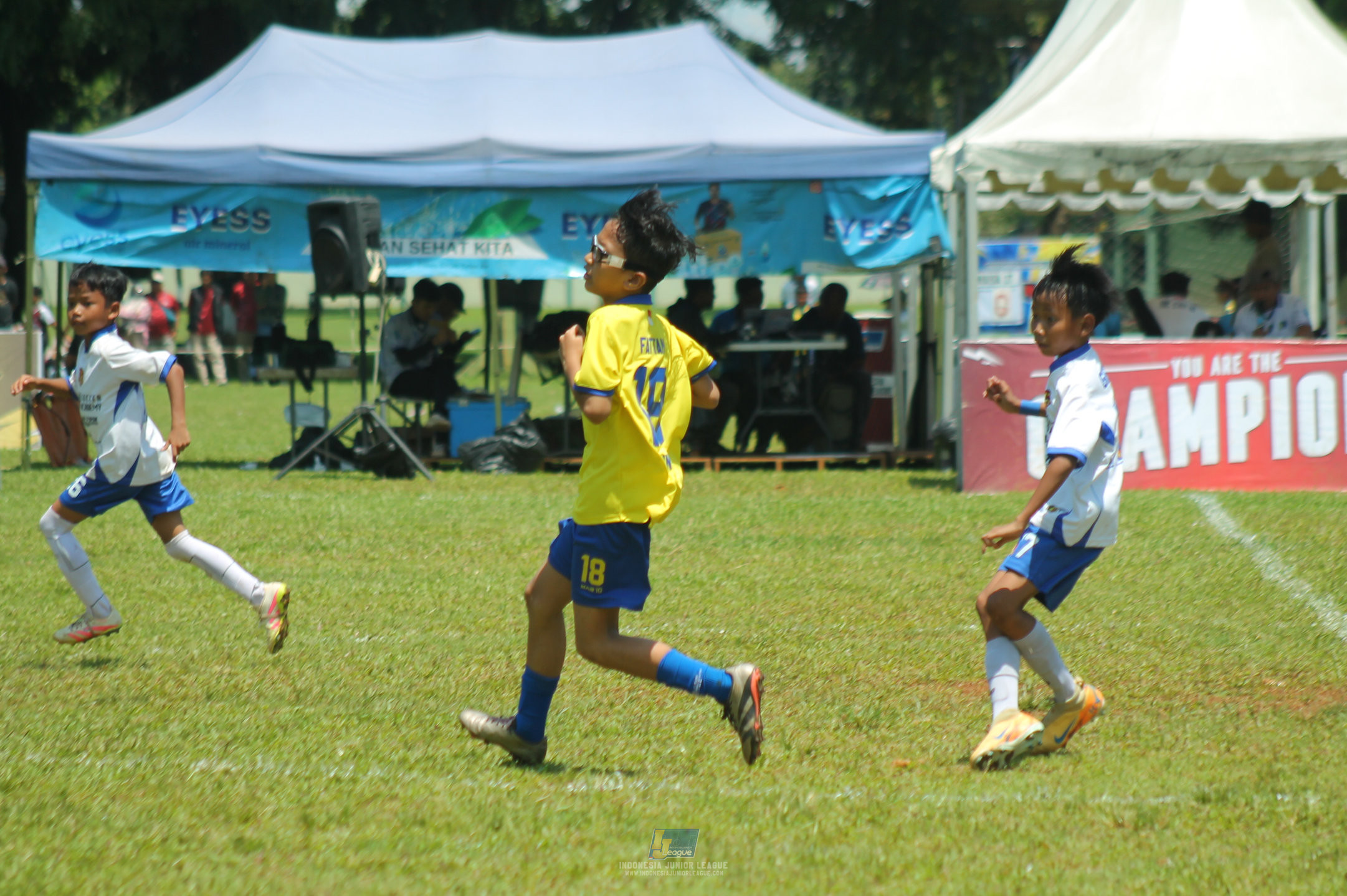 ijl u11 120426 brazillian ss bintaro vs java soccer academy