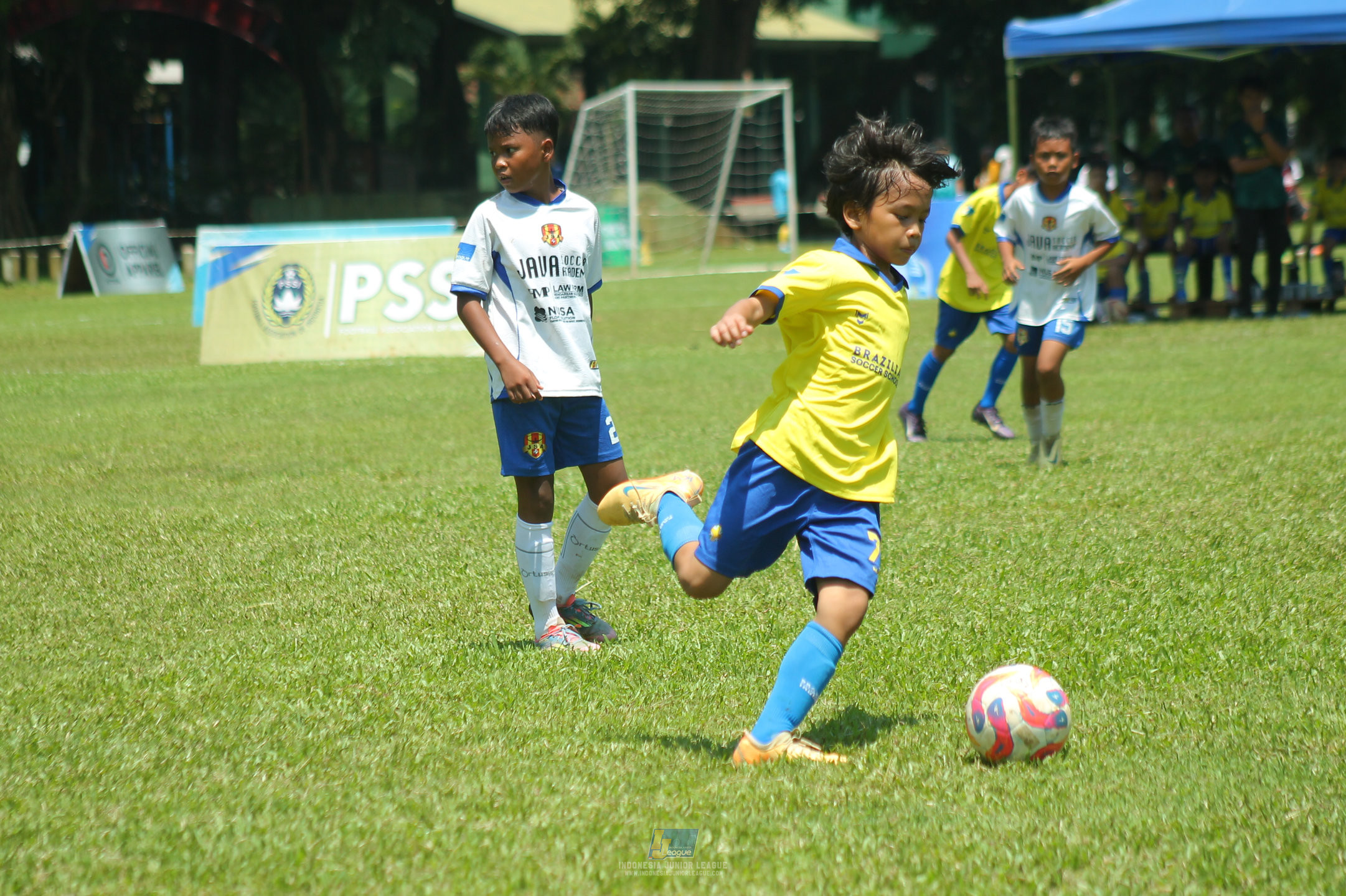 ijl u11 120426 brazillian ss bintaro vs java soccer academy