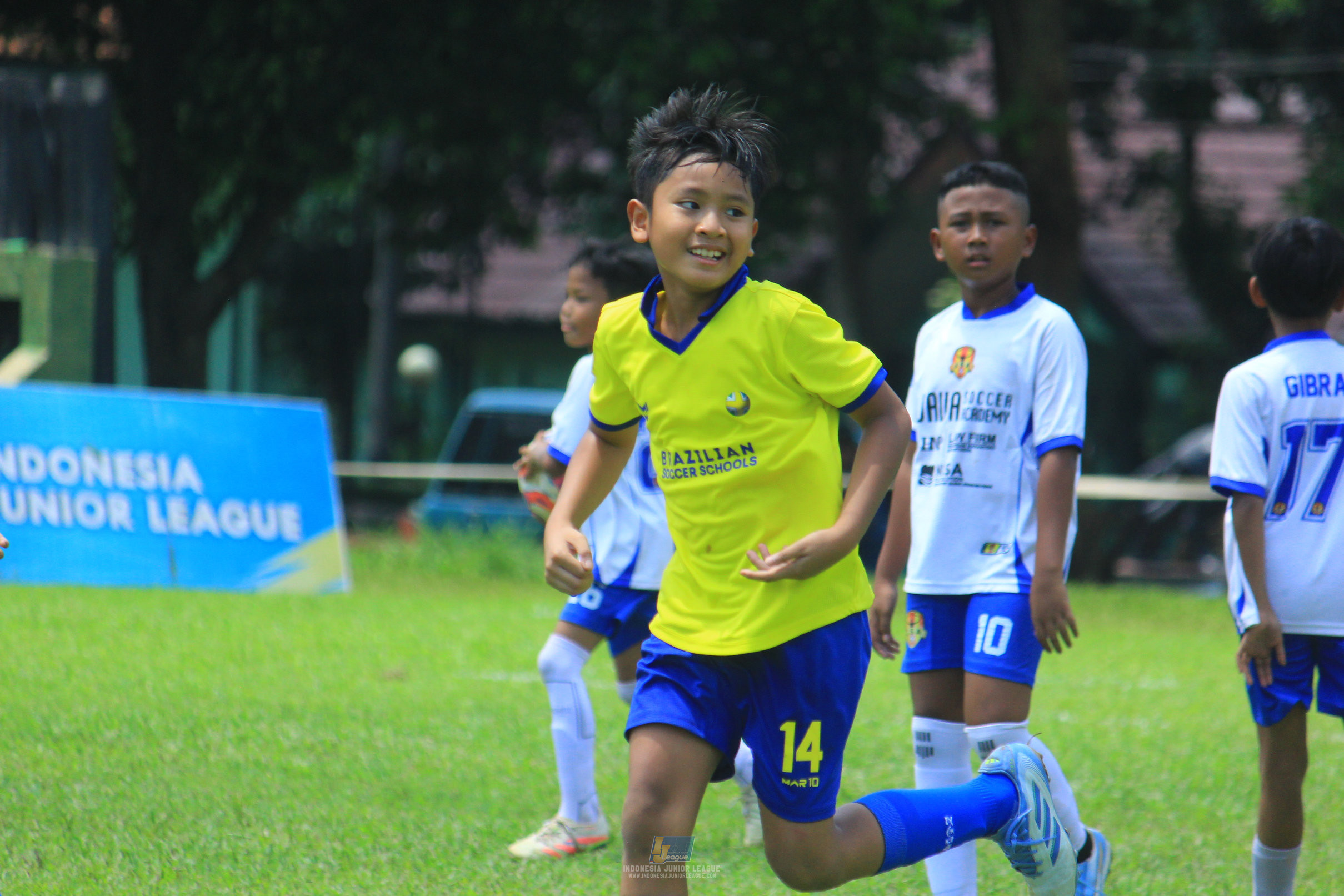 ijl u11 120426 brazillian ss bintaro vs java soccer academy