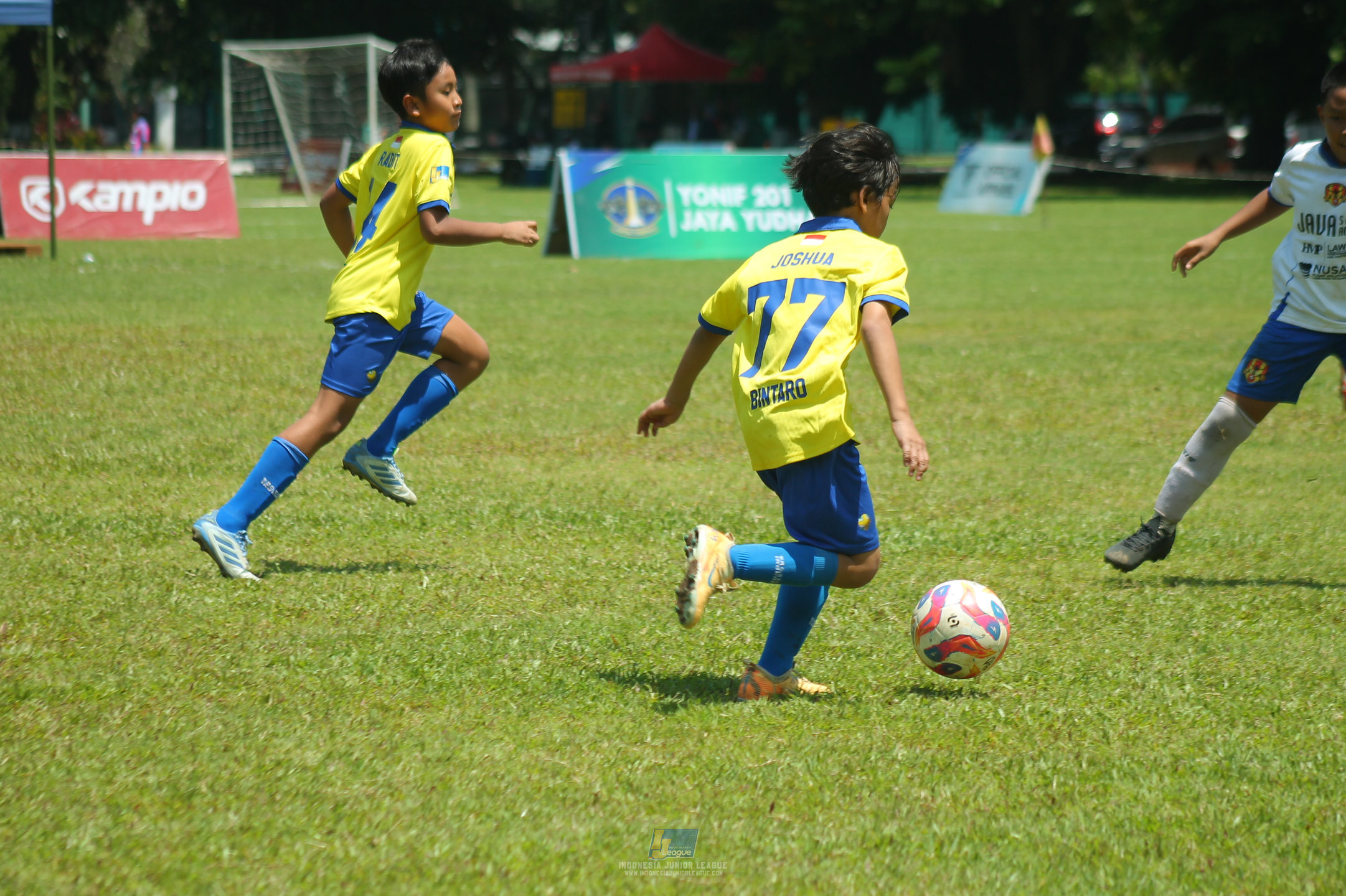 ijl u11 120426 brazillian ss bintaro vs java soccer academy