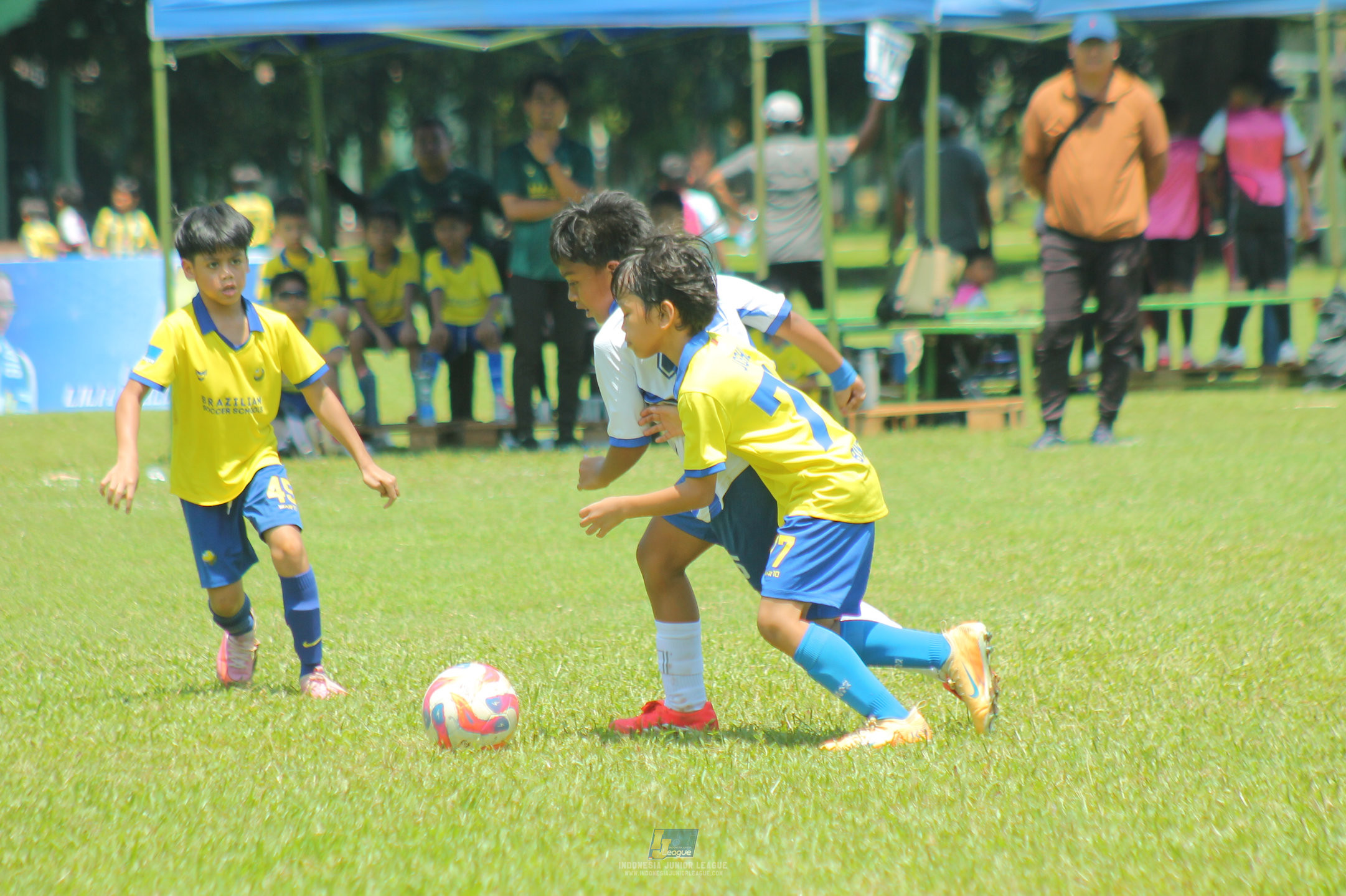 ijl u11 120426 brazillian ss bintaro vs java soccer academy