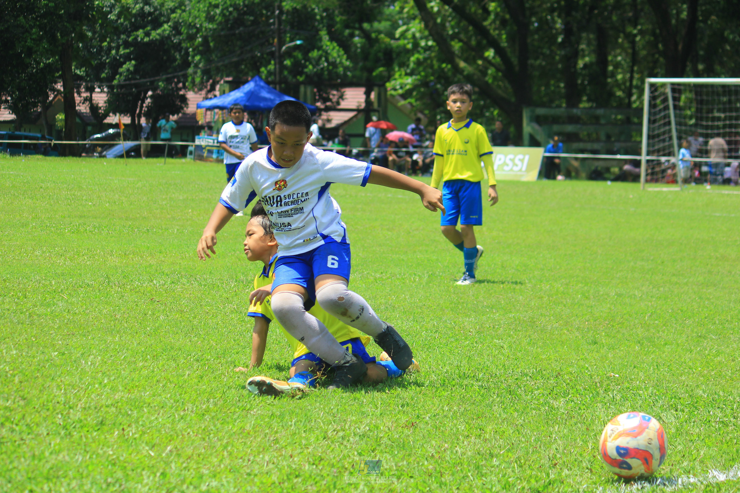 ijl u11 120426 brazillian ss bintaro vs java soccer academy