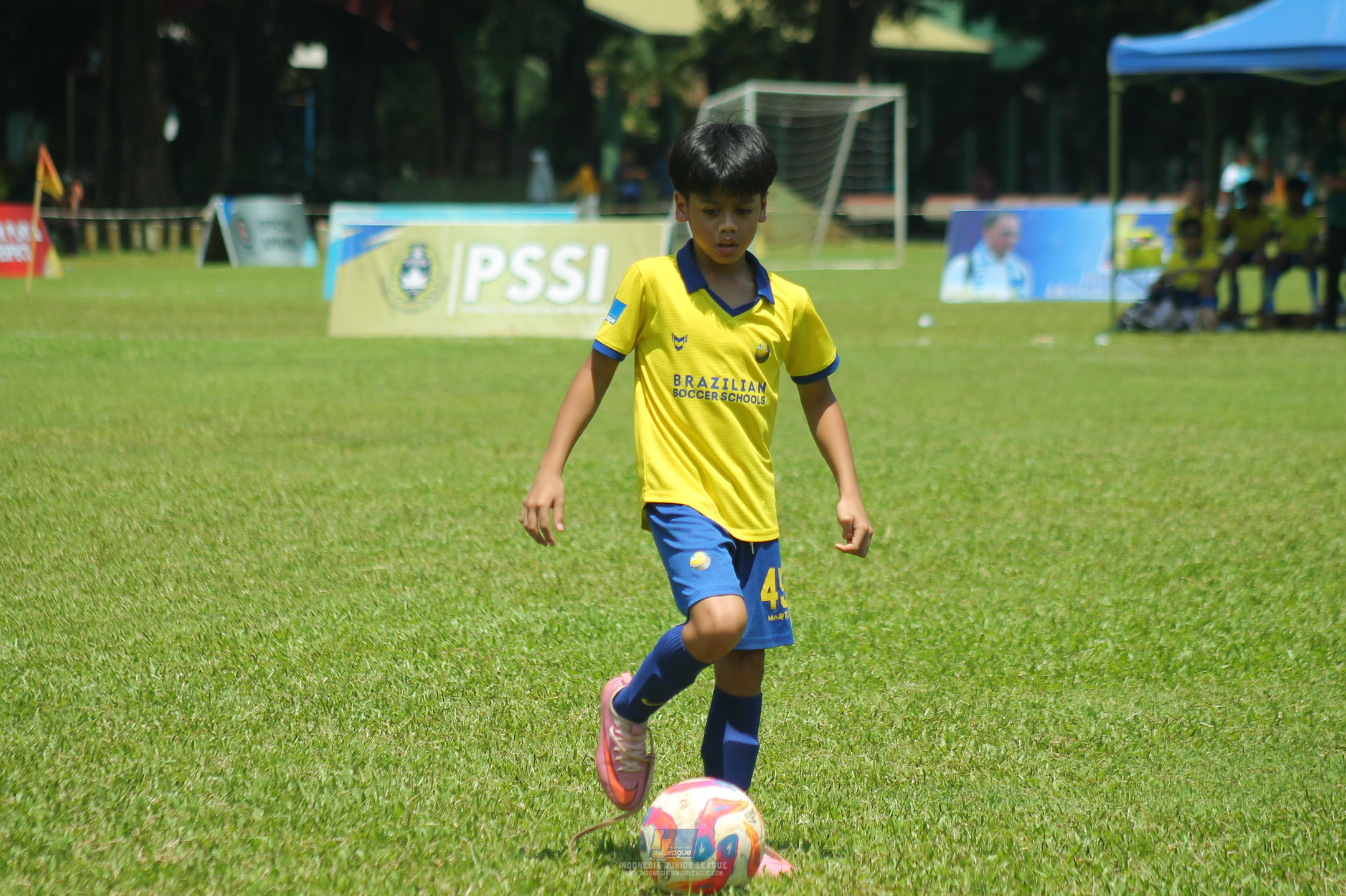 ijl u11 120426 brazillian ss bintaro vs java soccer academy