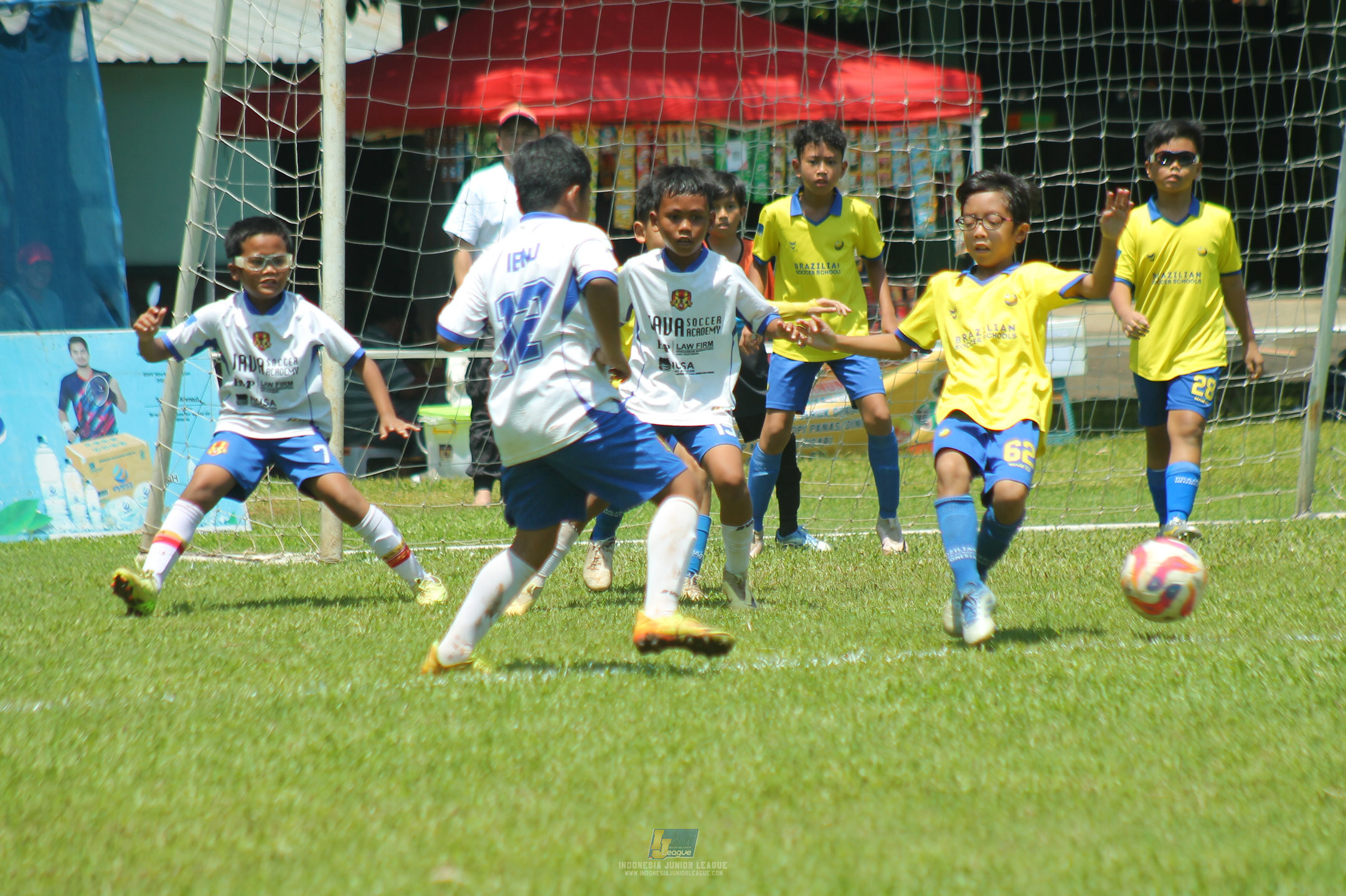 ijl u11 120426 brazillian ss bintaro vs java soccer academy