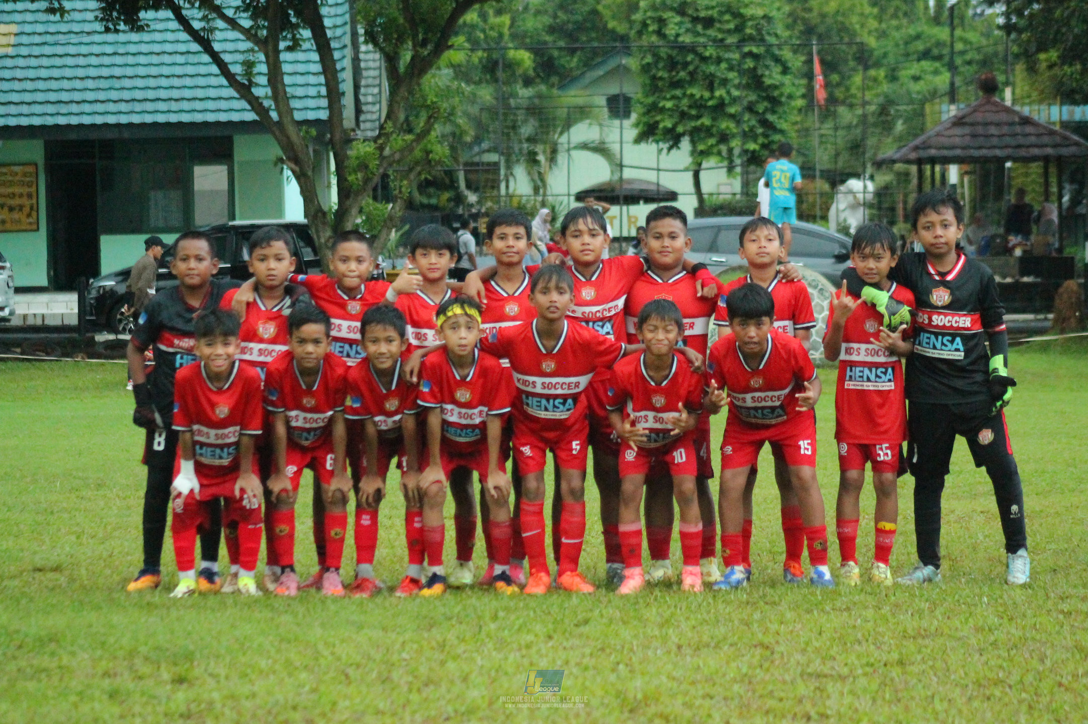 ijl u11 120426 brazillian ss lfa vs kids soccer family