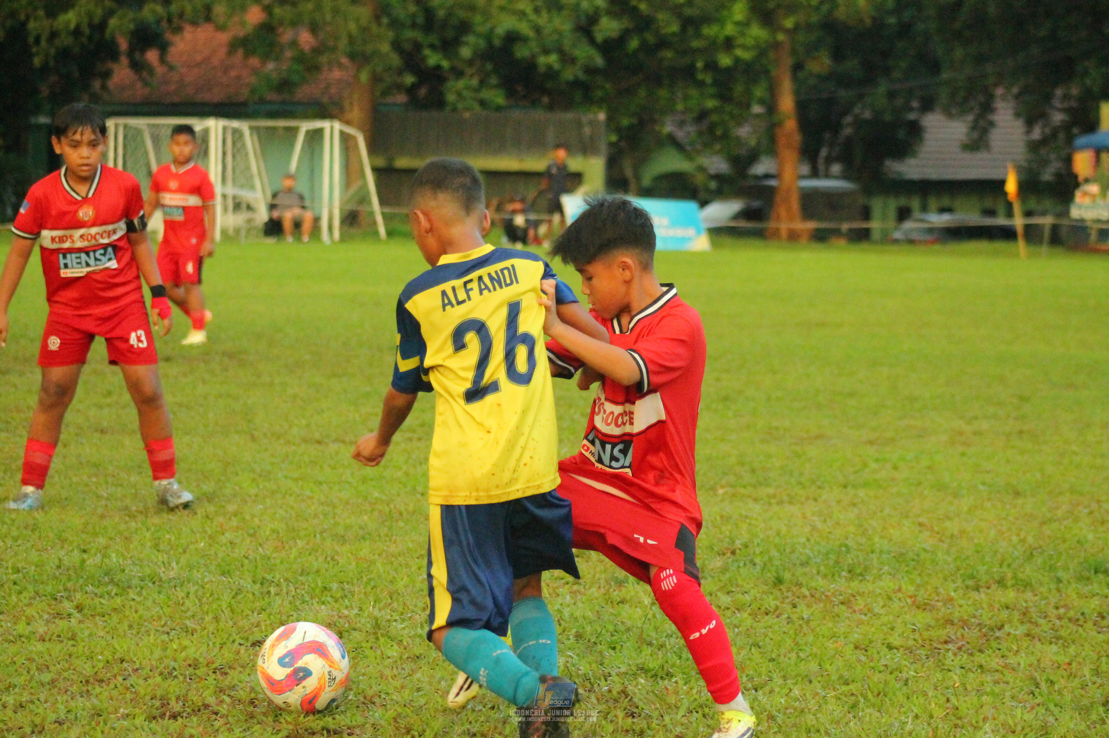 ijl u11 120426 brazillian ss lfa vs kids soccer family