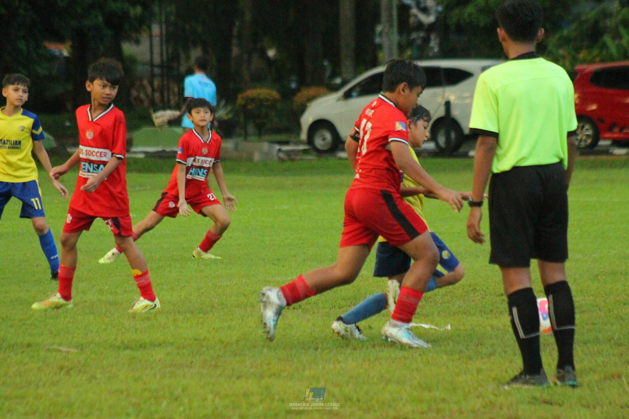 ijl u11 120426 brazillian ss lfa vs kids soccer family