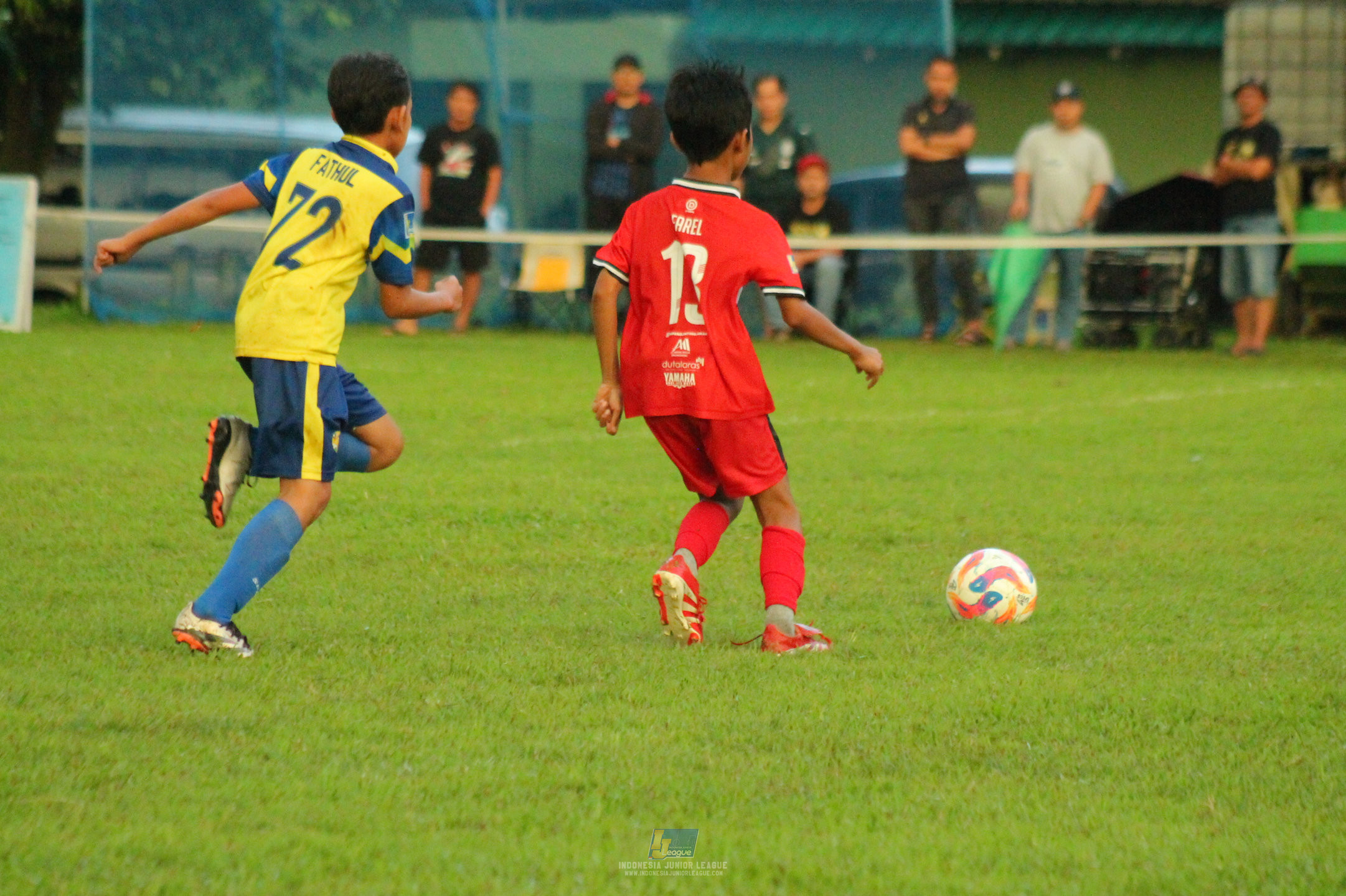 ijl u11 120426 brazillian ss lfa vs kids soccer family