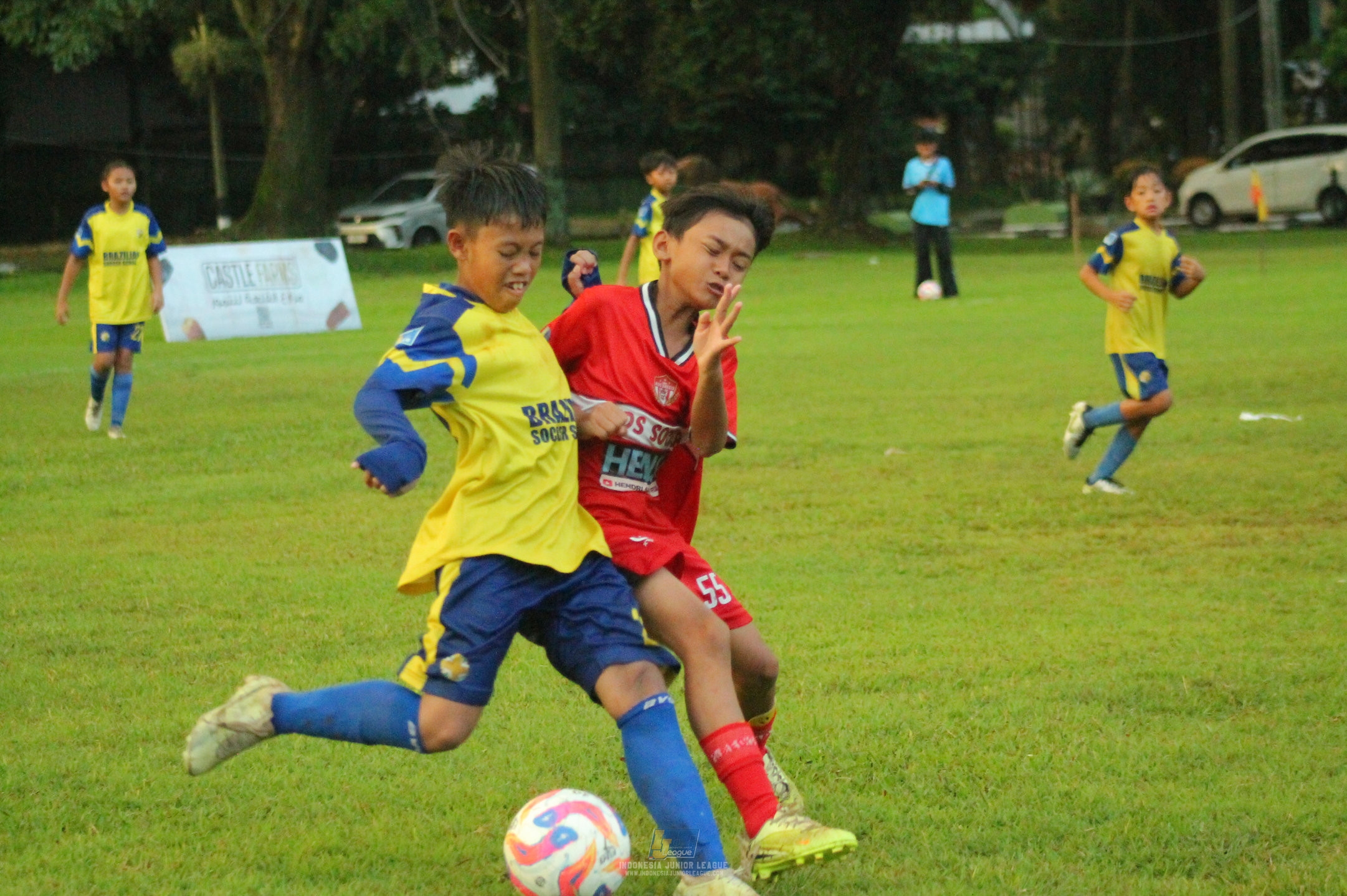 ijl u11 120426 brazillian ss lfa vs kids soccer family