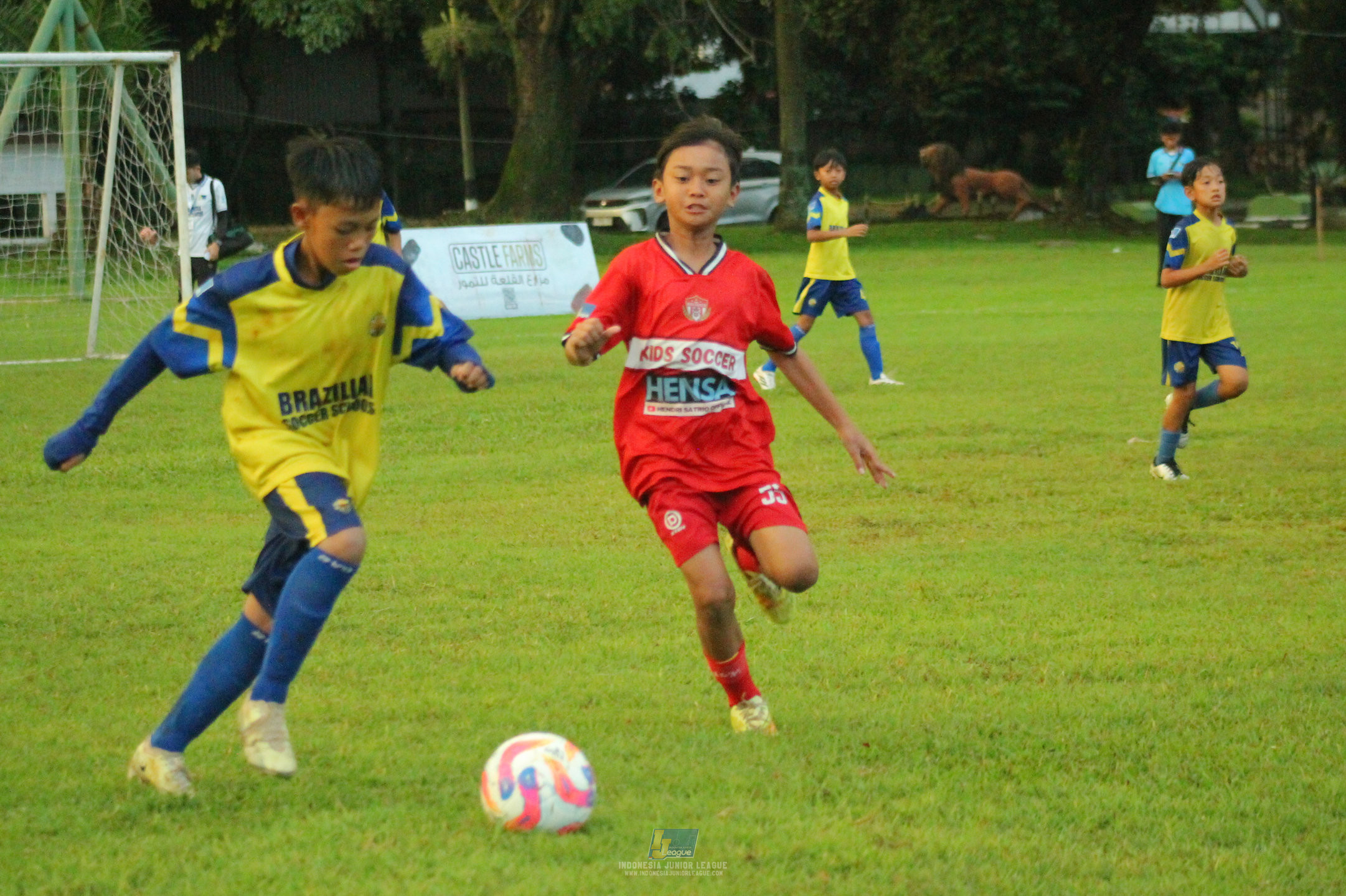 ijl u11 120426 brazillian ss lfa vs kids soccer family