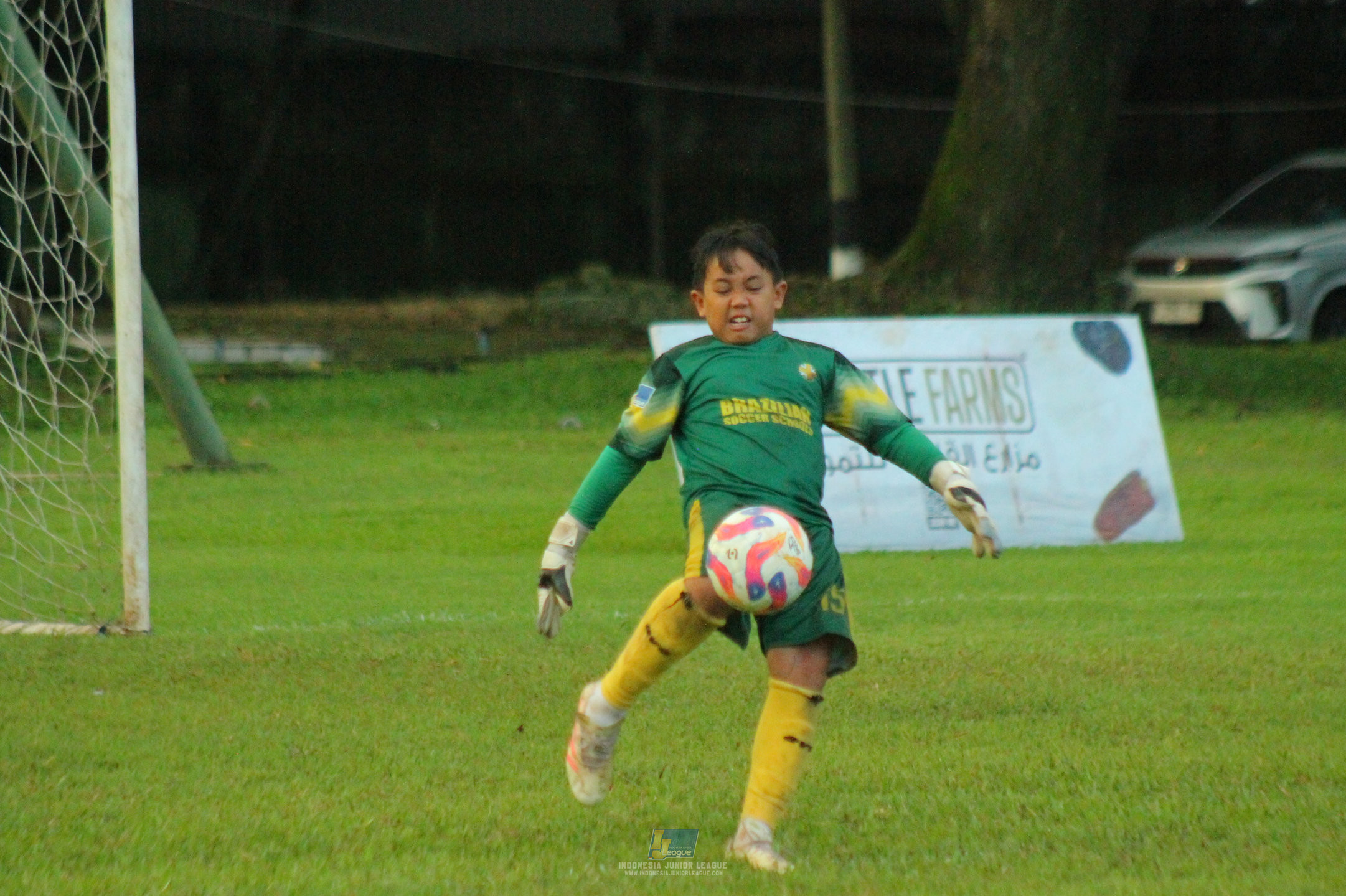 ijl u11 120426 brazillian ss lfa vs kids soccer family