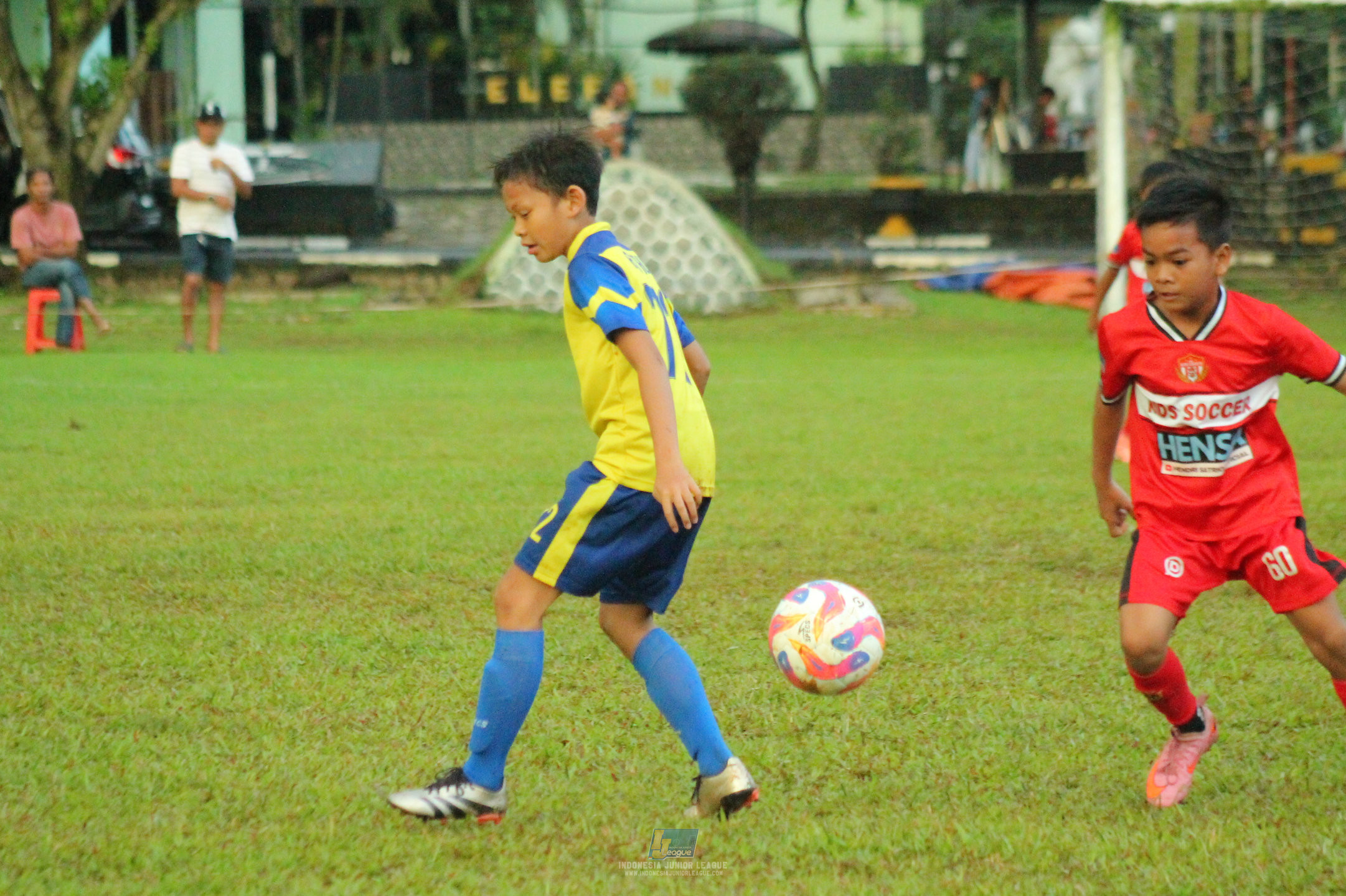 ijl u11 120426 brazillian ss lfa vs kids soccer family