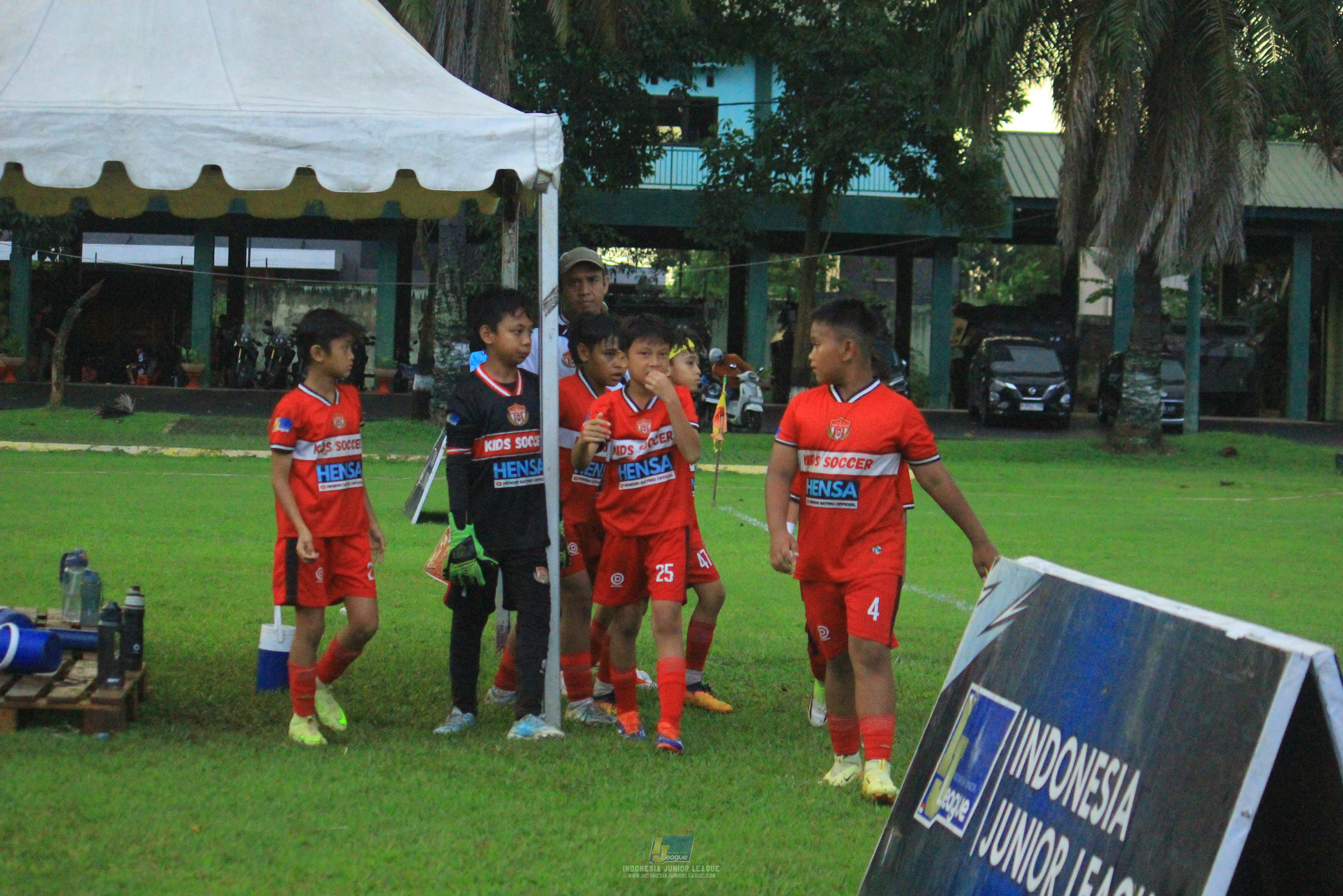 ijl u11 120426 brazillian ss lfa vs kids soccer family