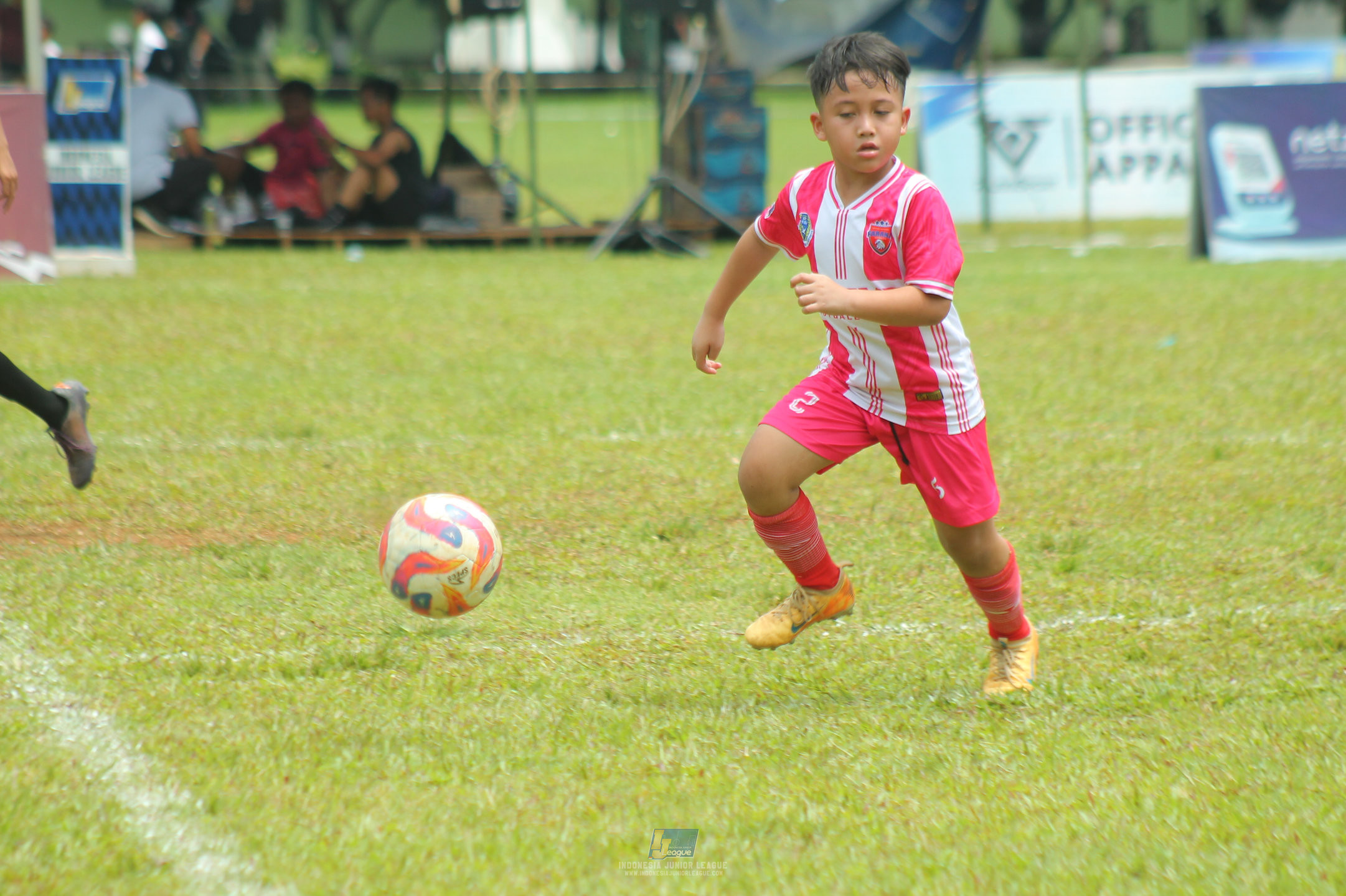 ijl u11 120426 farama fc vs grand young kids