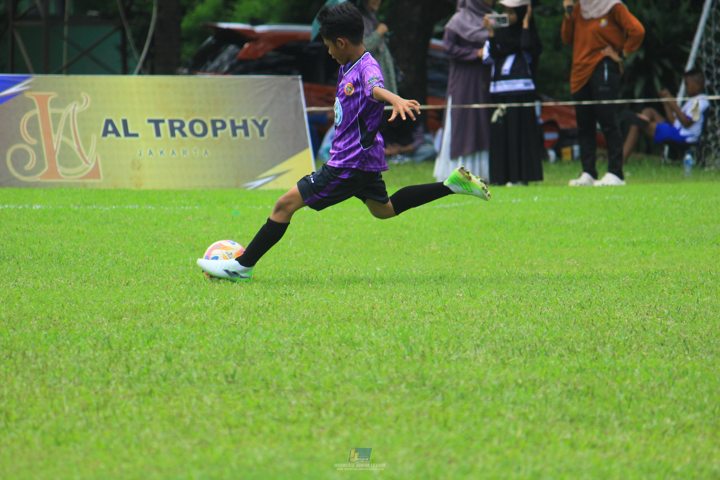 ijl u11 120426 farama fc vs grand young kids