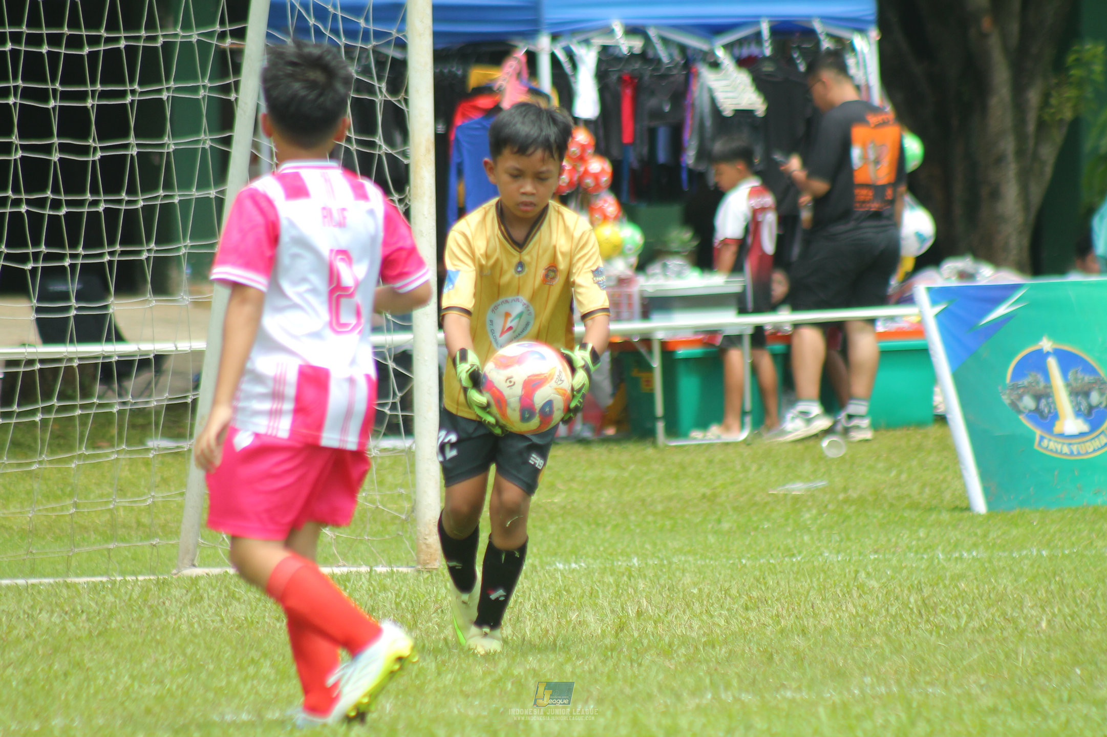 ijl u11 120426 farama fc vs grand young kids