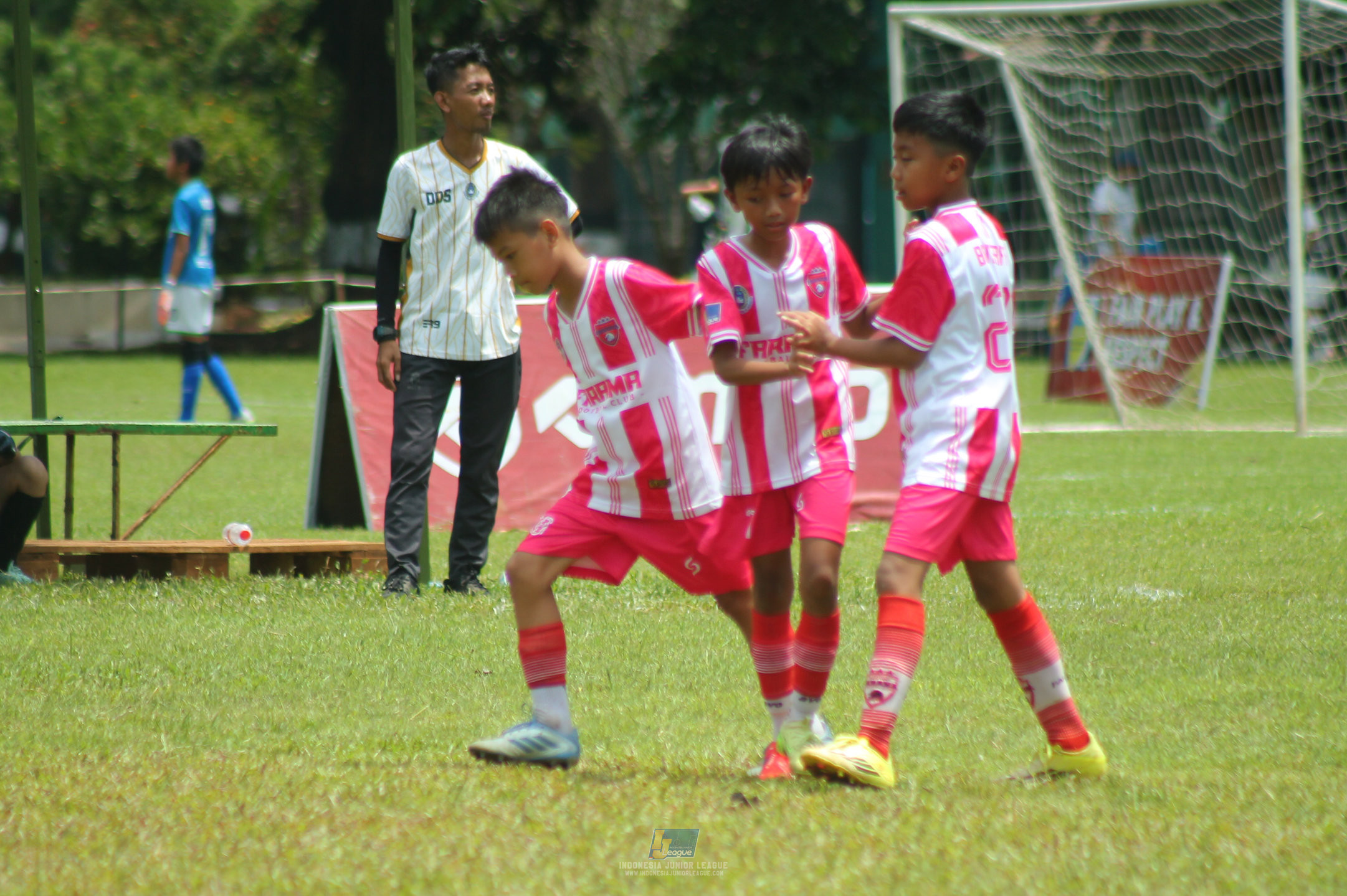 ijl u11 120426 farama fc vs grand young kids