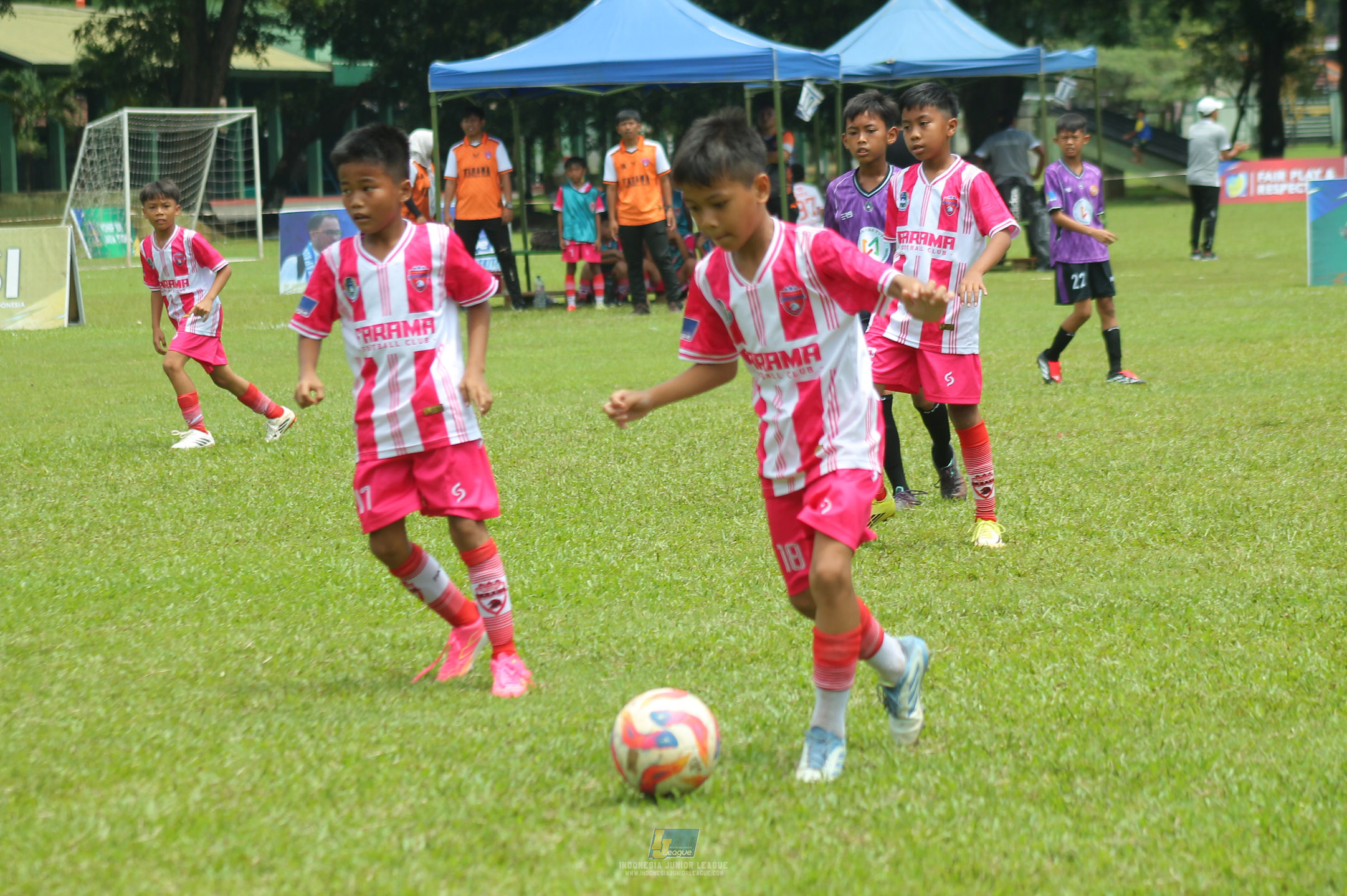 ijl u11 120426 farama fc vs grand young kids